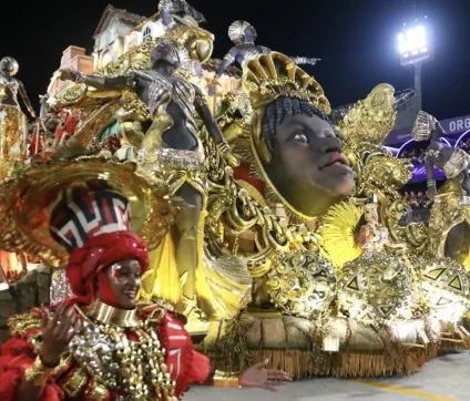 A cada ano o abismo diminui um pouco. A Série Ouro de 2026 teve enredos que rivalizavam com os do Grupo Especial pela complexidade e profundidade.
